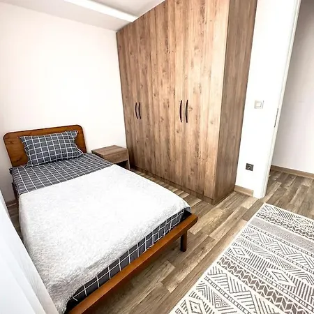 Apartment 110-peaceful *